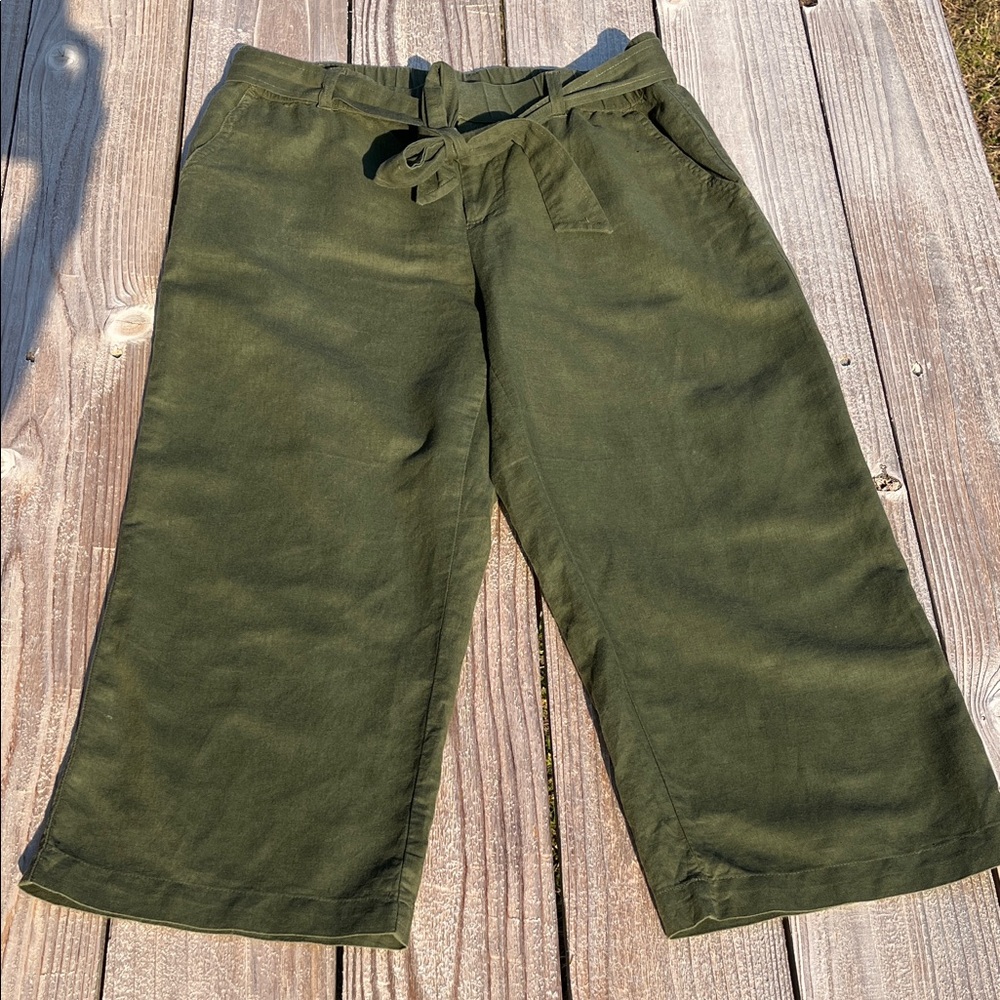Liz Claiborne Olive Green Wide Leg Crop Pants with Tie Waist